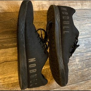 Nobull Men’s all black trainer